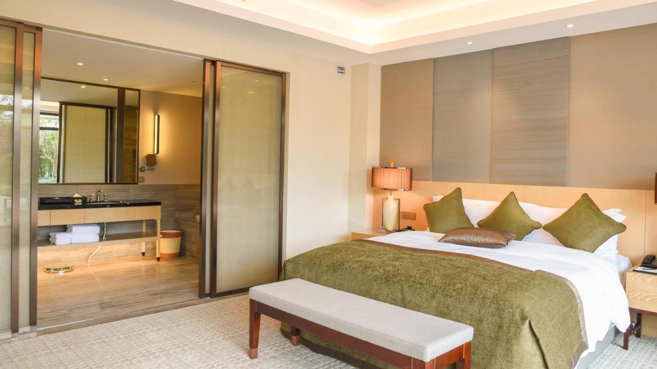 Intercontinental Heilong Lake, An Ihg Hotel Meishan Eksteriør billede