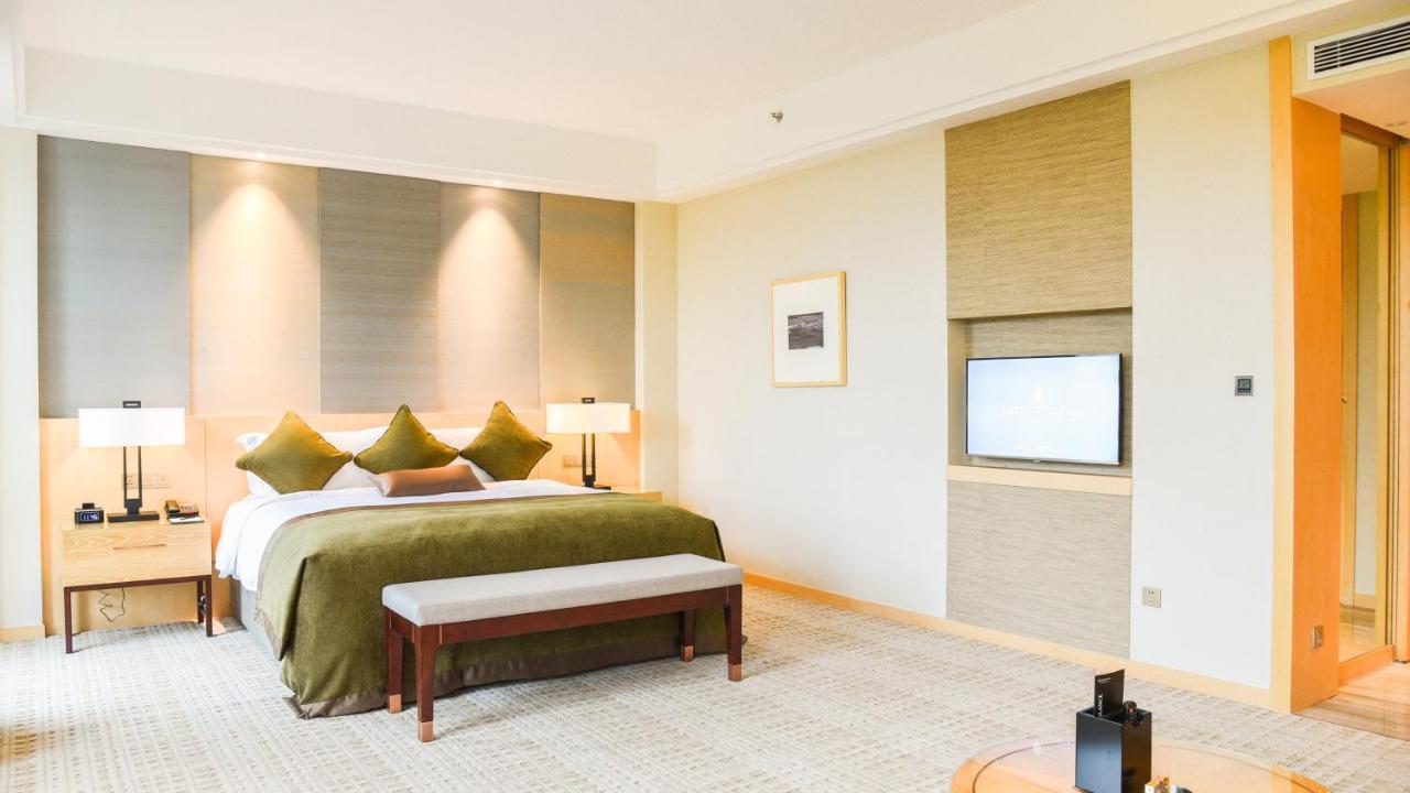 Intercontinental Heilong Lake, An Ihg Hotel Meishan Eksteriør billede