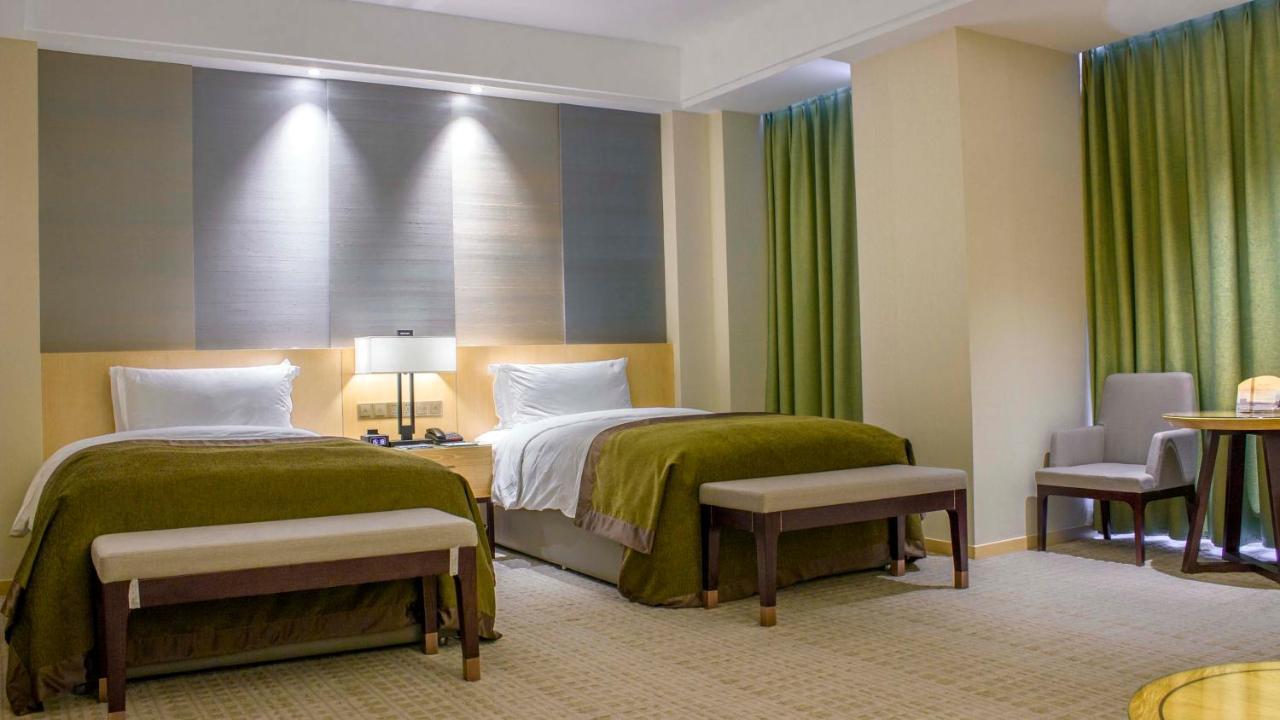 Intercontinental Heilong Lake, An Ihg Hotel Meishan Eksteriør billede