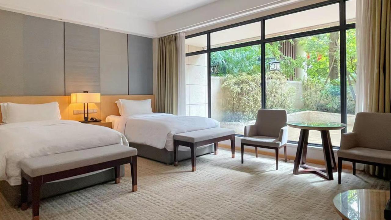 Intercontinental Heilong Lake, An Ihg Hotel Meishan Eksteriør billede